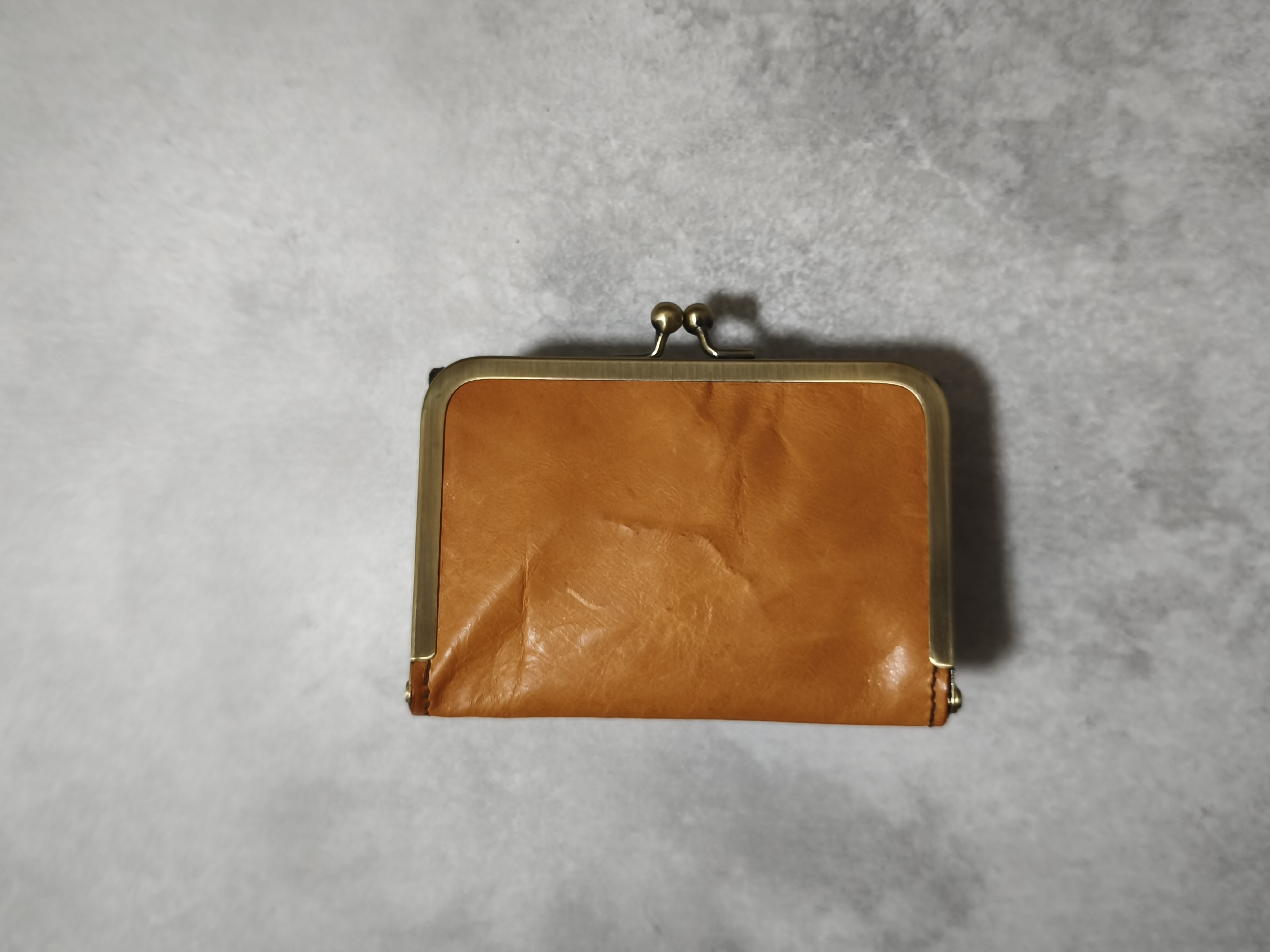 Chronos Cuir Porte(ｸﾛﾉｽｸｲｰﾙﾎﾟﾙﾄ)