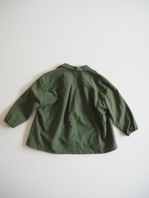 【サイズ100】深緑のシャツ 3枚目の画像