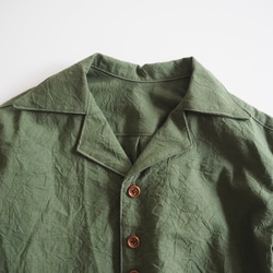 【サイズ100】深緑のシャツ 4枚目の画像