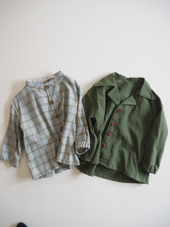 【サイズ100】深緑のシャツ 9枚目の画像