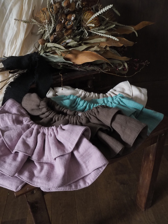 ダブルガーゼのフリルスタイ 1枚目の画像