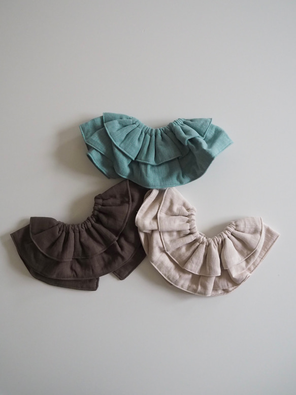 ダブルガーゼのフリルスタイ 3枚目の画像