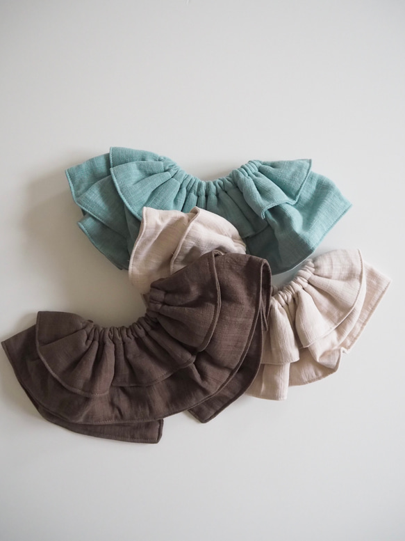 ダブルガーゼのフリルスタイ 4枚目の画像