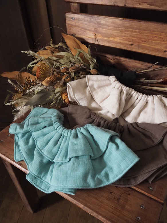 ダブルガーゼのフリルスタイ 2枚目の画像