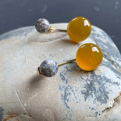 【控えめな華やかさ】数量限定　Soléa（ソレア）｜天然石2wayピアス　カルセドニー×コッパーオパール　秋ピアス 6枚目の画像