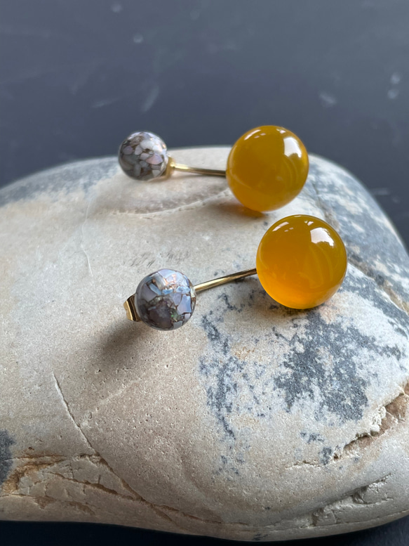 【控えめな華やかさ】数量限定　Soléa（ソレア）｜天然石2wayピアス　カルセドニー×コッパーオパール　秋ピアス 6枚目の画像