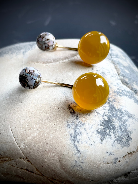 【控えめな華やかさ】数量限定　Soléa（ソレア）｜天然石2wayピアス　カルセドニー×コッパーオパール　秋ピアス 4枚目の画像