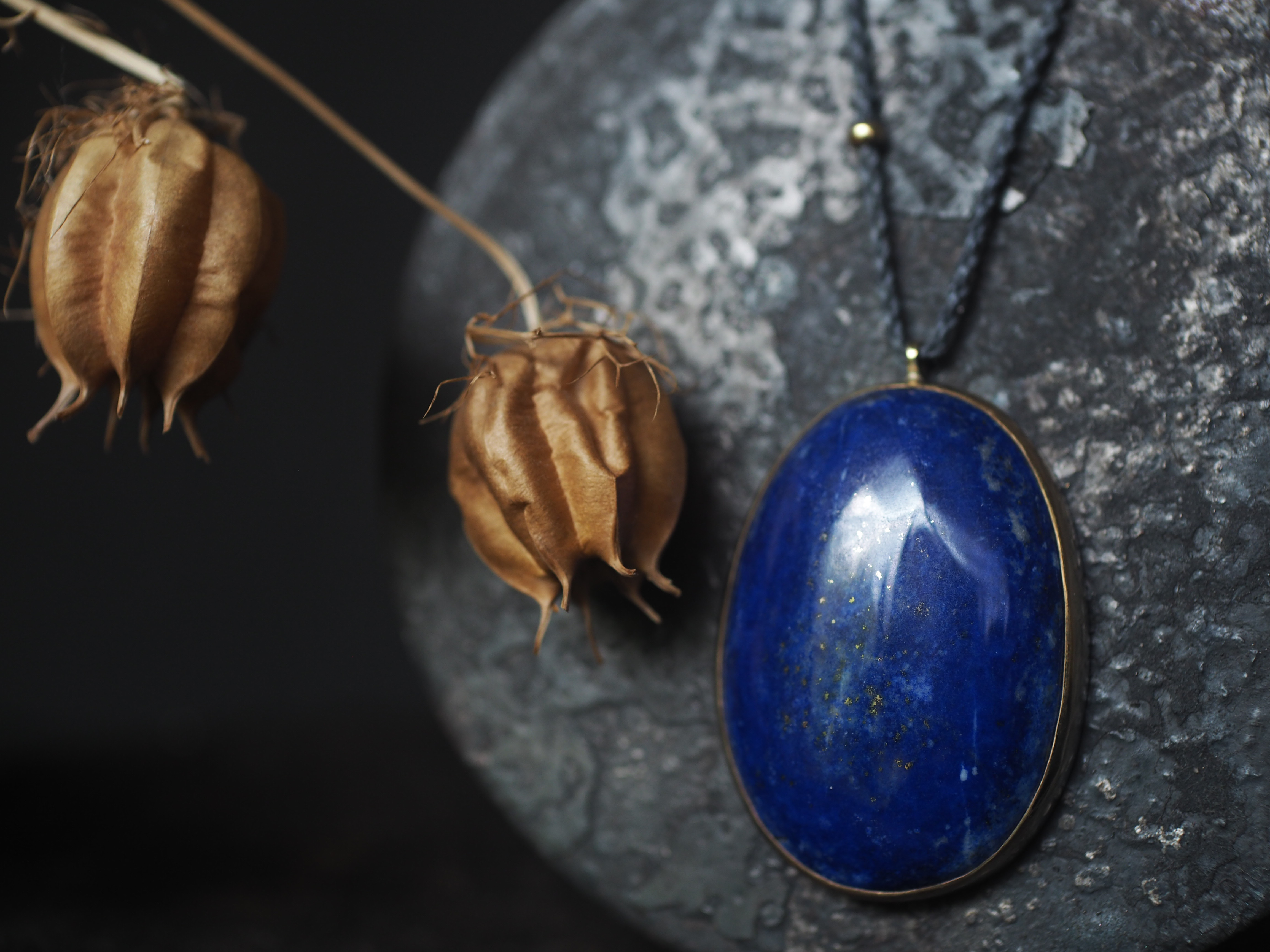 lapis lazuli brass necklace (usei)