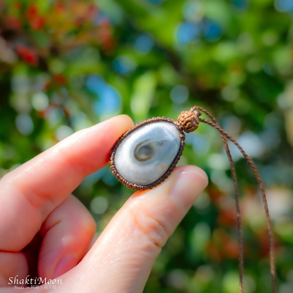 精神を安定させ、勝利をつかみ取りたいあなたへ！オーシャンジャスパーとルドラクシャのお守りネックレス4　第１・2・７ 2枚目の画像
