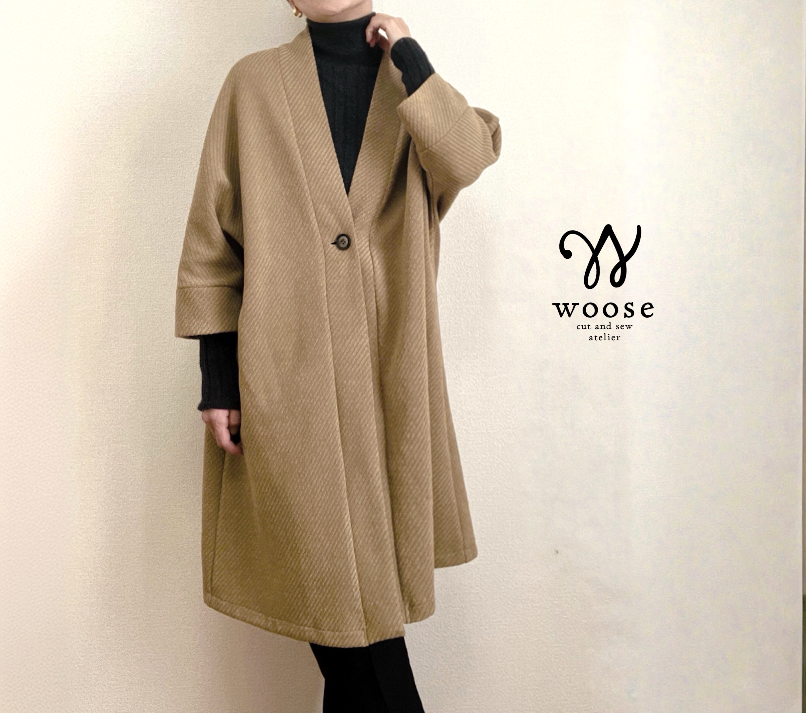 モールの立体感が際立つ伸縮素材／オーカー色＊大人リュクス＊カーディガン感覚で羽織るガウンコート【受注製作】