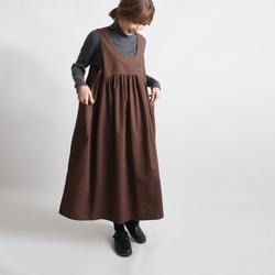 くるみボタンがアクセント！コットンリネン胸元切り替えギャザー