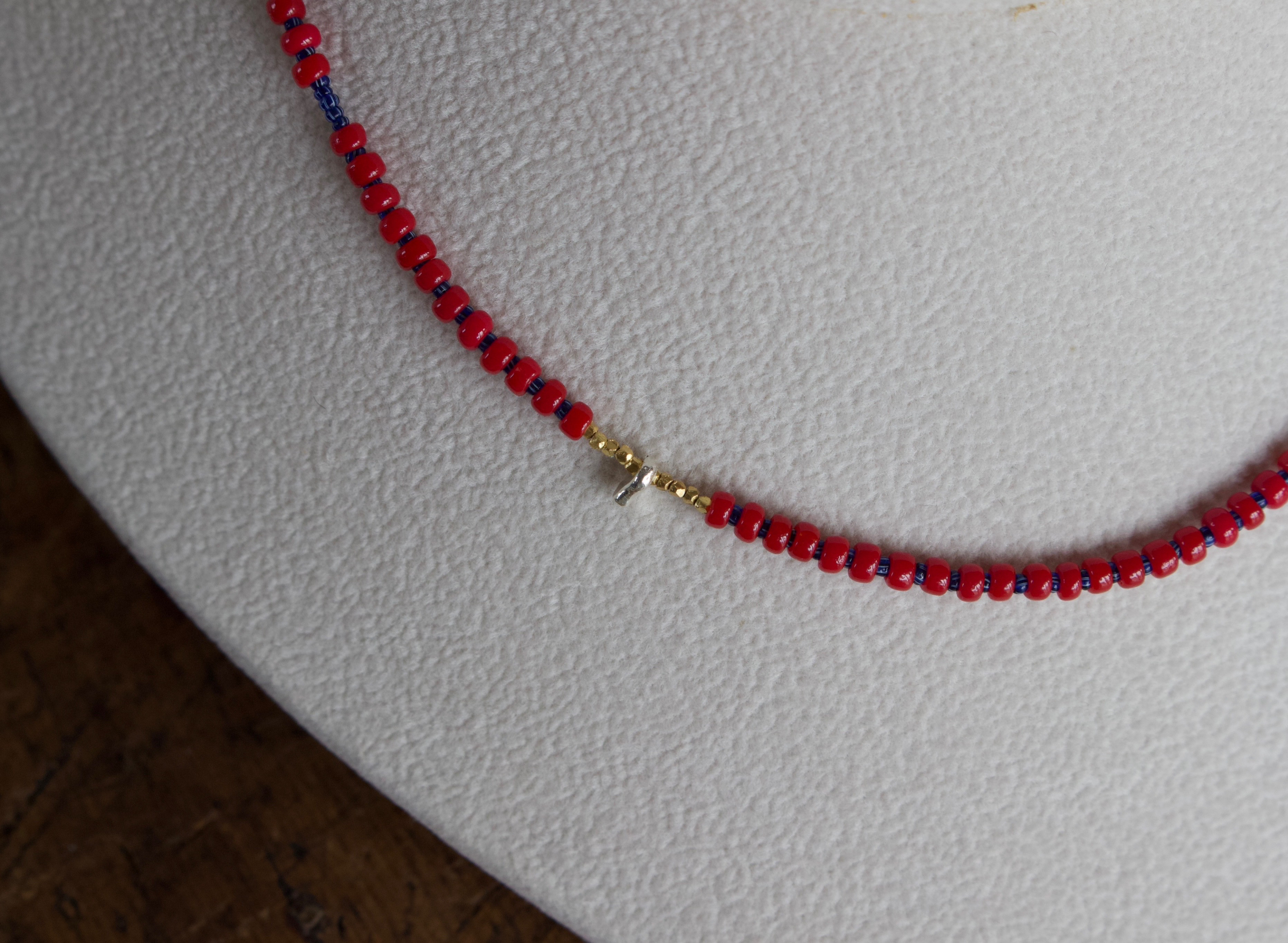 HALF / フランス ヴィンテージビーズ アンティークビーズ カレンシルバービーズ ネックレス