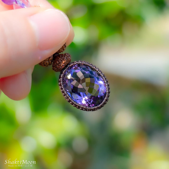 レア・希少！4WAY プレミアムカットアメジストと10面ルドラクシャのお守りルドラクシャハーフマーラーネックレス45 4枚目の画像