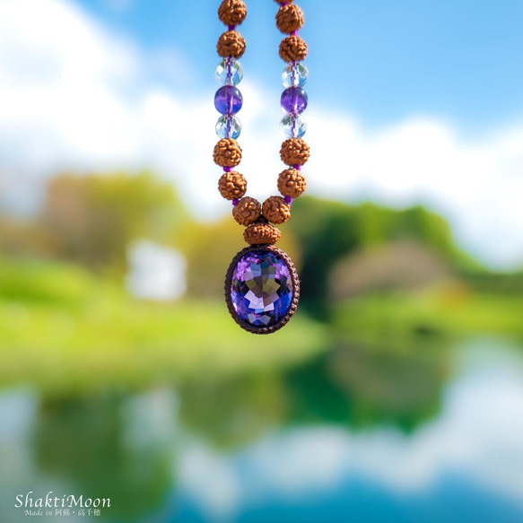 レア・希少！4WAY プレミアムカットアメジストと10面ルドラクシャのお守りルドラクシャハーフマーラーネックレス45 2枚目の画像