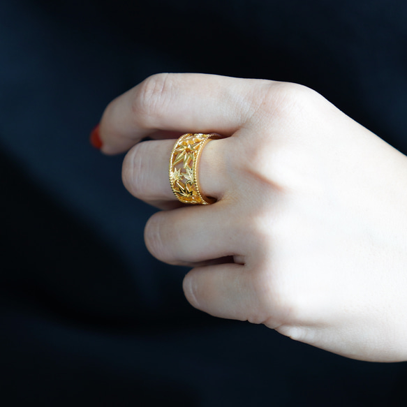 移う紅葉の透かしオープンリング ゴールド《送料無料》もみじ 秋 4枚目の画像