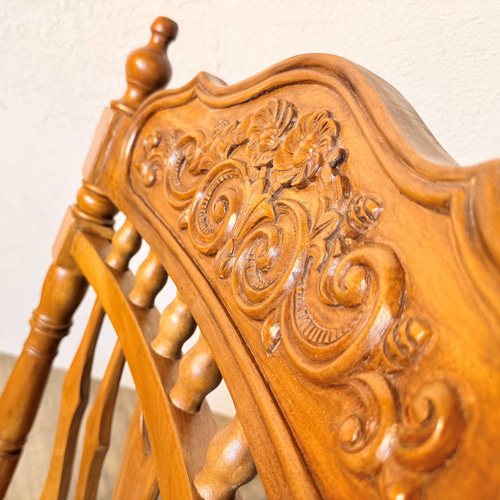 さー　レトロ　高級木製　ロッキングチェア　美品 さー レトロ 高級木製 ロッキングチェア 美品 さー レトロ 高級木製