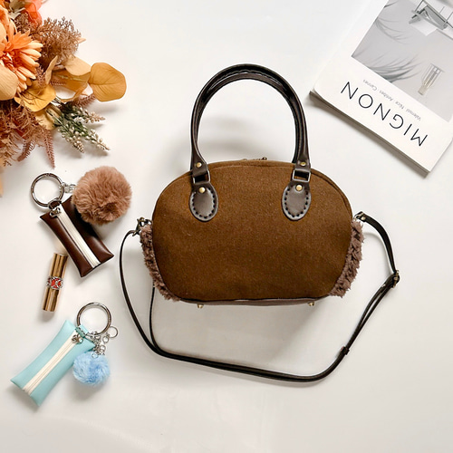 バッグチャーム付き秋の福袋】秋バッグ/イタリア産カシミヤ混ウールと