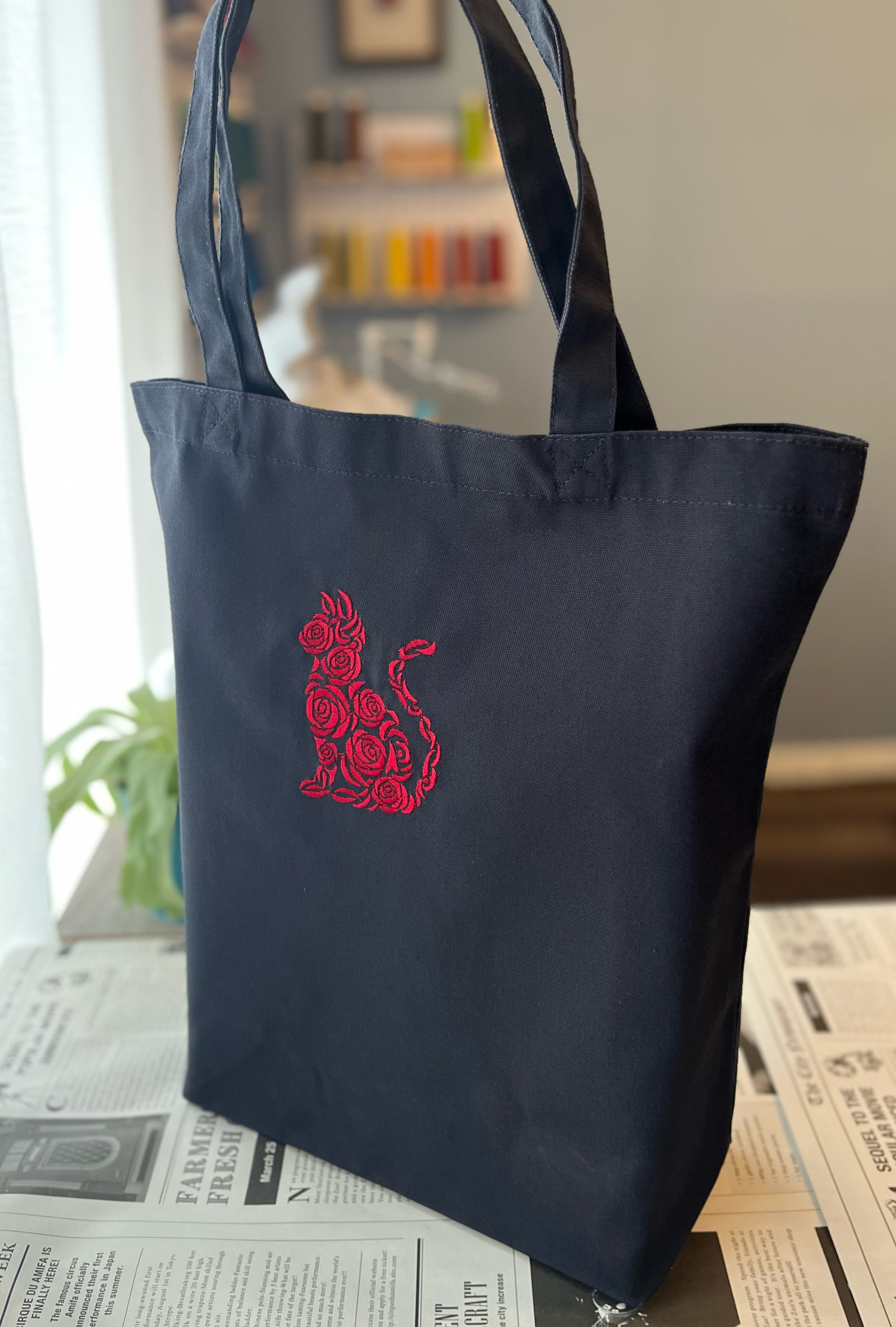 刺繍トート】ローズキャット／猫×バラの大人かわいいバッグ トート