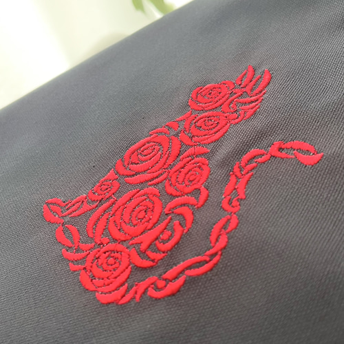 刺繍トート】ローズキャット／猫×バラの大人かわいいバッグ トート