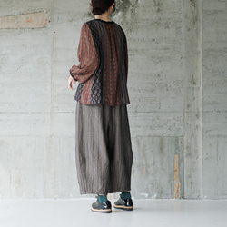 ミステリアスに煌めく♪オリエンタルパッチワークブラウス（25w-07）ブラウン 8枚目の画像