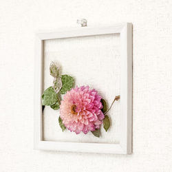 ダリアのフラワーパネル｜レジン×ドライフラワー｜特別な日に送りたい高級感あふれるフラワーパネル｜結婚・新築・記念日ギフト 6枚目の画像