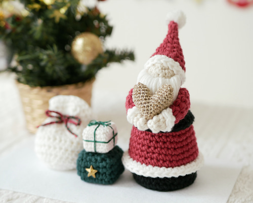 ハートをお届け♡手編みの小さなクリスマス飾り / 置物 オブジェ