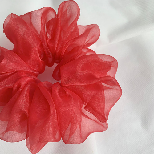 日本製オーガンジーシュシュ 赤 大きめ 14cm レッド あでやか 花 推し