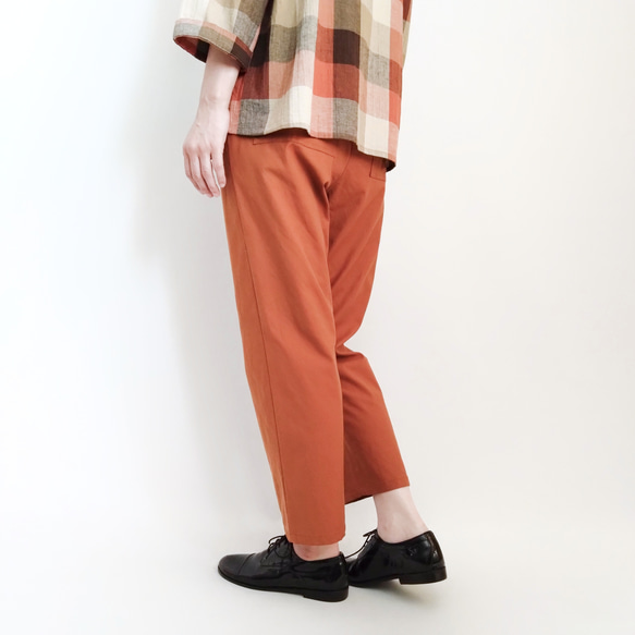 再販！× 8  新！コットンキュプラのなんでもないパンツ  ストレッチツイル  ダークオレンジ 8枚目の画像