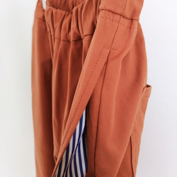 再販！× 8  新！コットンキュプラのなんでもないパンツ  ストレッチツイル  ダークオレンジ 13枚目の画像