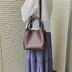 新作日本製　持ち手を丸くし上品にまた可愛く　お出かけに最適なサイズ感の本革 トートバッグ Marle=マール 3枚目の画像