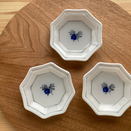 色絵豆皿 ブルーベリー 訳あり・セール品 薬味皿・豆皿 アトリエ glass