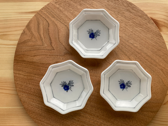 色絵豆皿 ブルーベリー 訳あり・セール品 薬味皿・豆皿 アトリエ glass