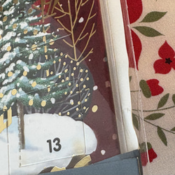 カードタイプの新size！送って楽しめる！『スクエア型！アドベントクリスマス　グリーティングカード　楽しい広場』 7枚目の画像