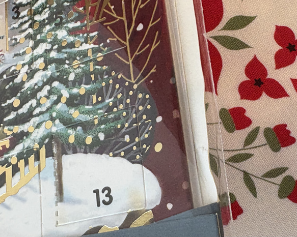 カードタイプの新size！送って楽しめる！『スクエア型！アドベントクリスマス　グリーティングカード　楽しい広場』 7枚目の画像