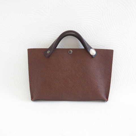 手縫い＆特別仕様使用☆ハンドステッチバッグインにも小さくお出掛け《牛革》ミニマルトート・0515
