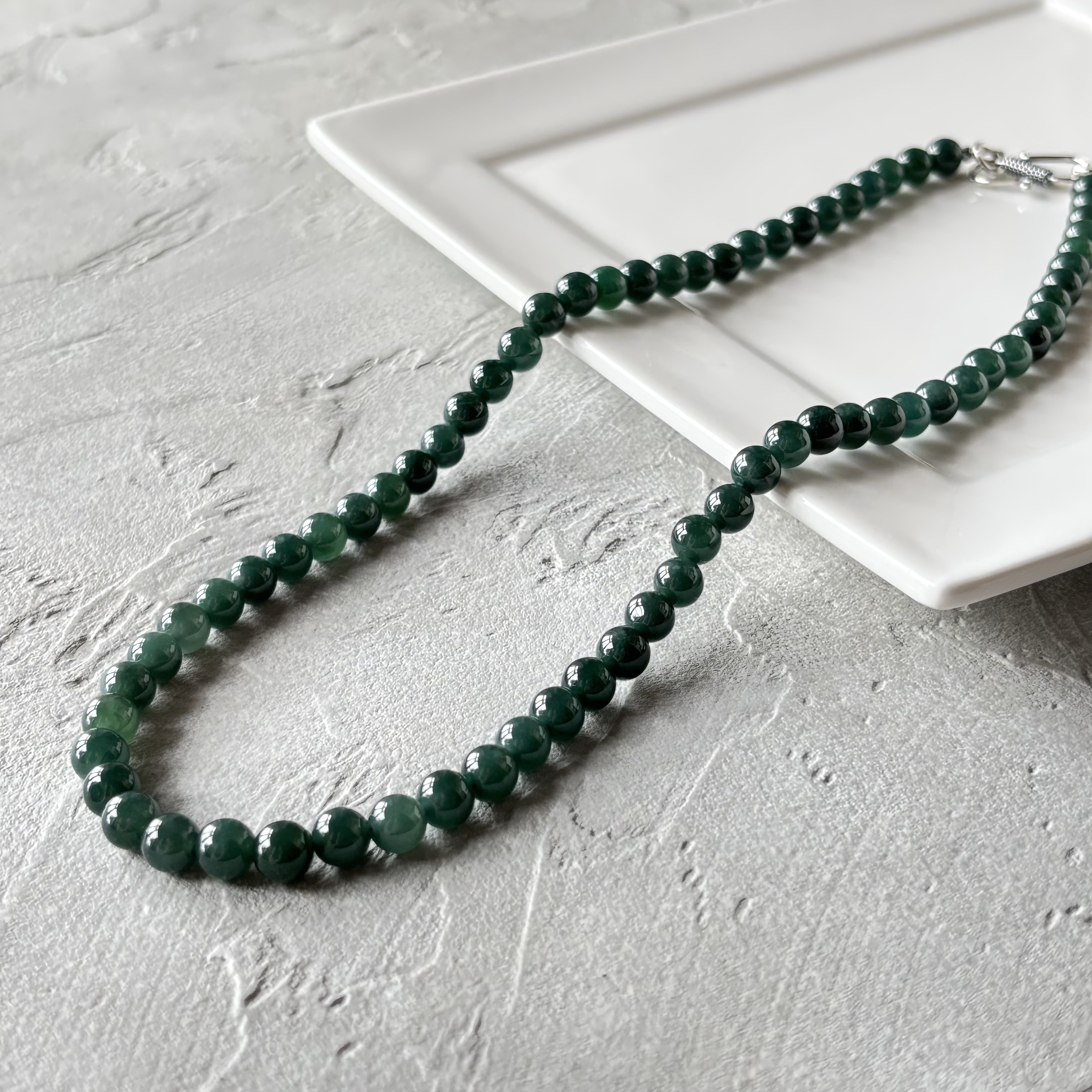 グァテマラ翡翠のショートネックレス/Sv925/ユニセックス