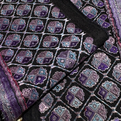 民族刺繍／苗族／ヴィンテージ布／平繍／民芸／ハンドメイド素材／手