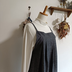 綿スラブシャンブレーキャミソール型ワンピースブラック 3枚目の画像