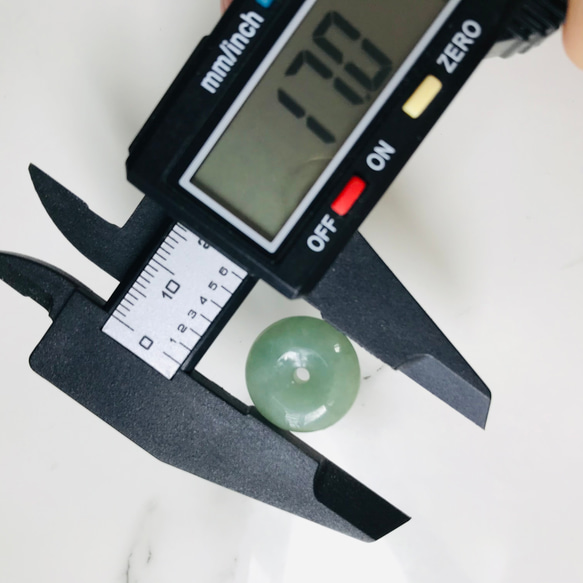 [P00-006］ジェイド　JADE  ヒスイ　本翡翠　ペンダントトップ　ミャンマー産　パーツ 6枚目の画像