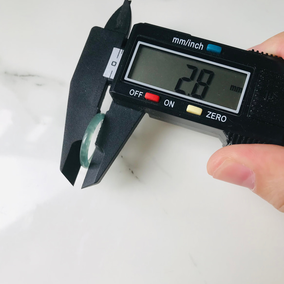 [R28-036］ ジェイド　JADE ヒスイ　本翡翠　くりぬき　リング　天然石　一点物　グアテマラ産　13号　指輪 11枚目の画像