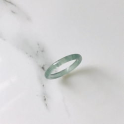 [R28-036］ ジェイド　JADE ヒスイ　本翡翠　くりぬき　リング　天然石　一点物　グアテマラ産　13号　指輪 1枚目の画像