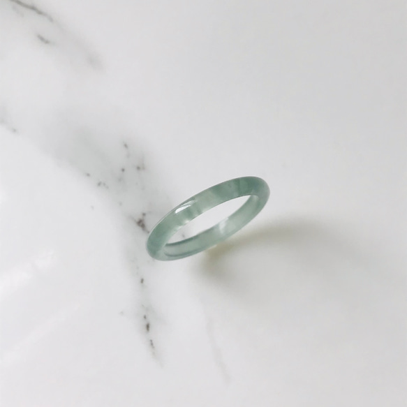 [R28-036］ ジェイド　JADE ヒスイ　本翡翠　くりぬき　リング　天然石　一点物　グアテマラ産　13号　指輪 1枚目の画像