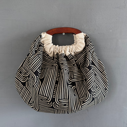 1点のみ★大人レトロな木製四角のウッドリングバック　黒しましま北欧　ミニバック旅行にも 1枚目の画像