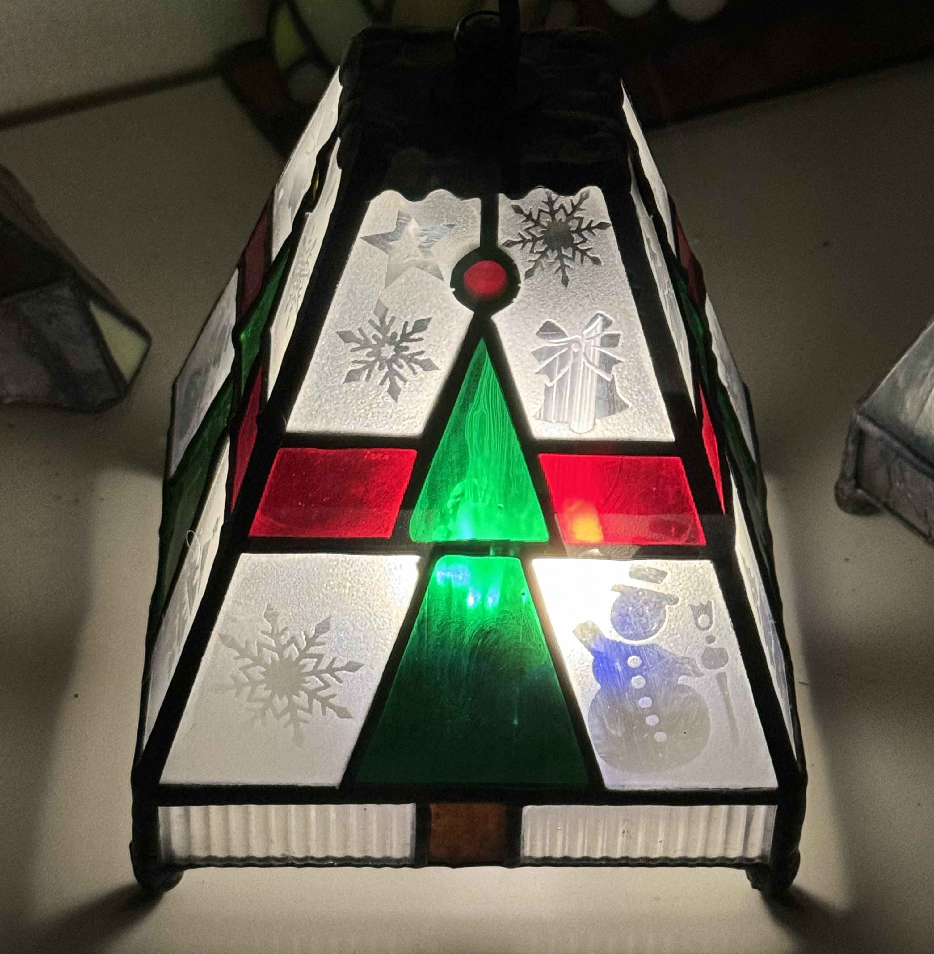 #MerryCreema 光の色とガラス模様を楽しむ 、クリスマス 3.ステンドグラスどこでもランタン