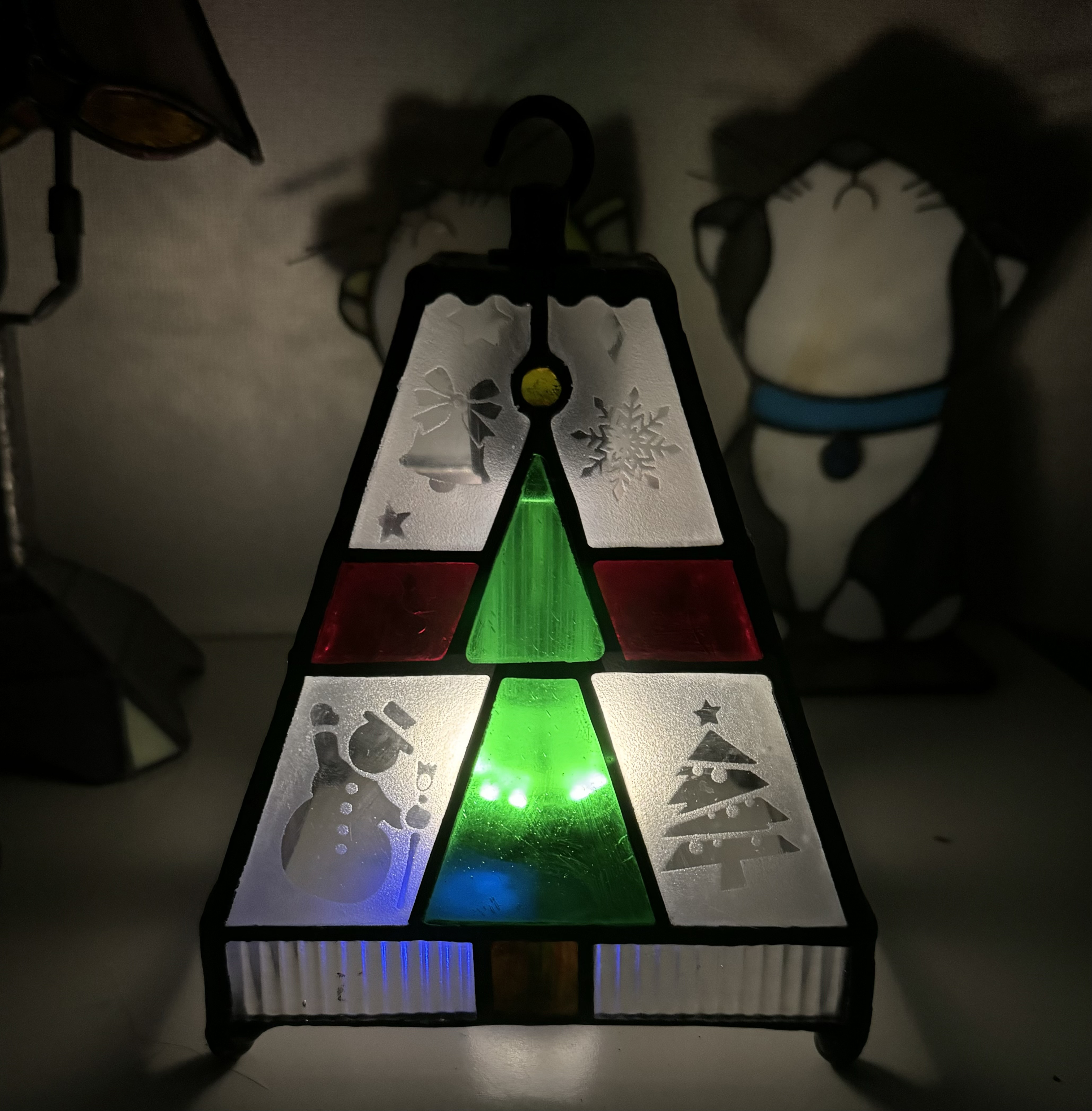 #MerryCreema 光の色とガラス模様を楽しむ 、クリスマス 3.ステンドグラスどこでもランタン