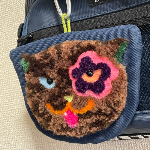 パンチニードル刺繍 さび猫 さびねこ バッグチャーム パスケース