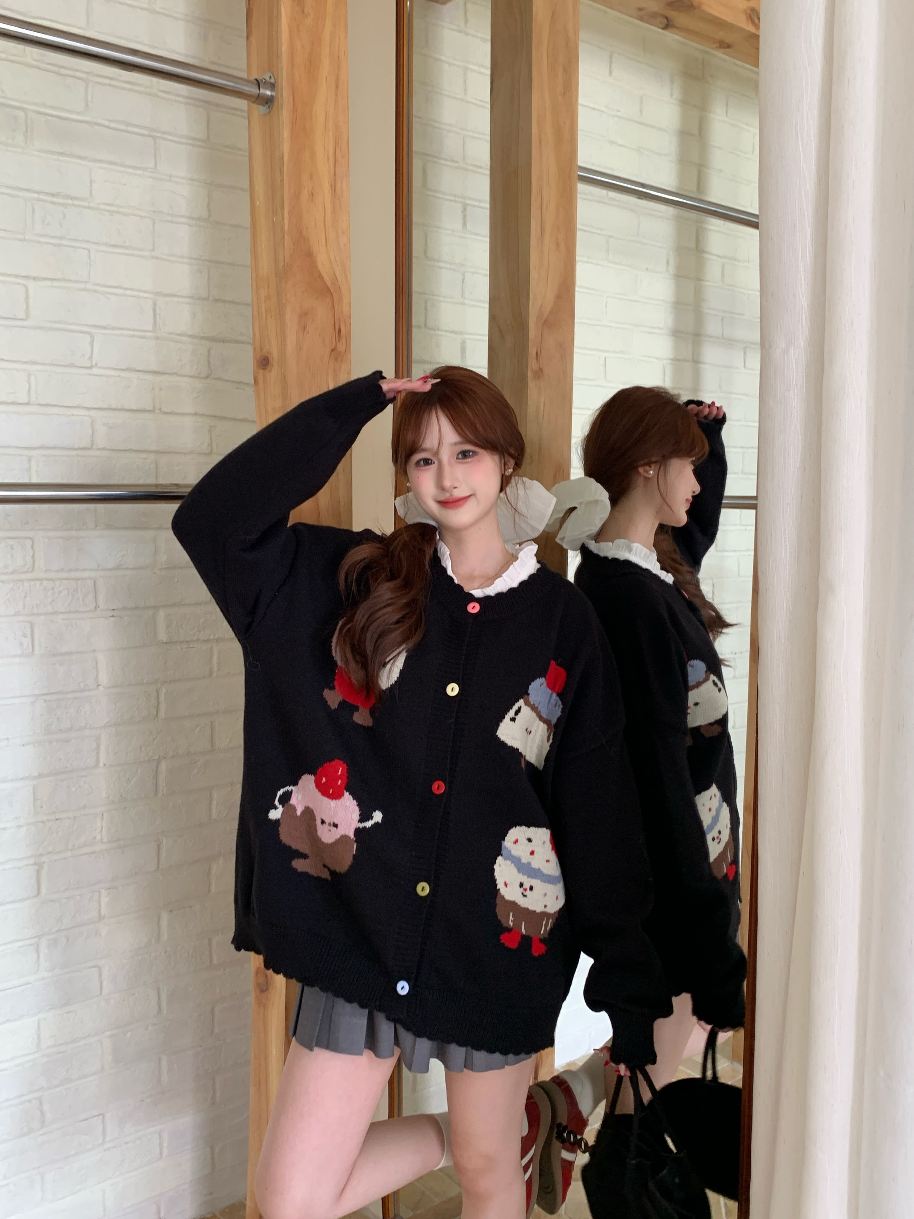 大きいヤードのファッションの洋風の気のニットのカーディガンの外套の女の2025新型の秋のだるい風の太ったMMのゆったりし