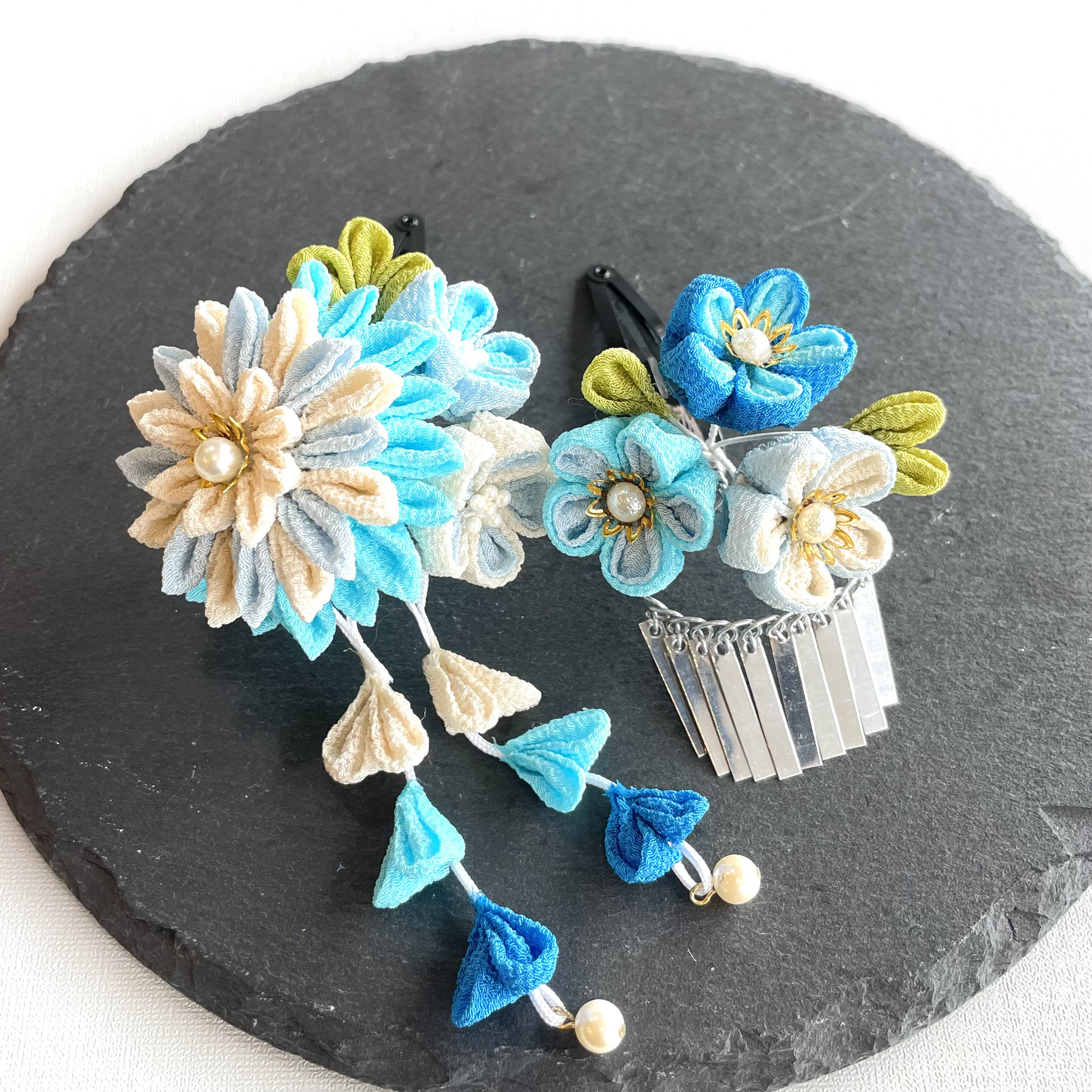 七五三髪飾り　つまみ細工　かんざし　水色　パッチン留め　3歳　7歳