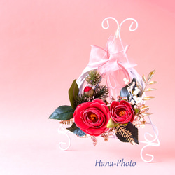 新作＞赤い乙女椿とゴールドの葉の冬リース　　リース台：15㎝　　  (521) 11枚目の画像