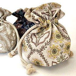 Marcella花刺繍のマニフィーク巾着バッグ iLiv社高級イギリス生地 高品質エンブロイダリー 太番手フレンチリネン 12枚目の画像